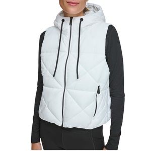 CALVIN KLEIN Women's Hooded Puffer Vest (M)